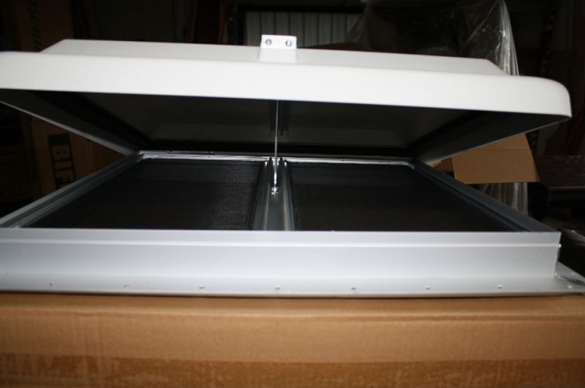 NEW 22 X 22 Roof Vent Escape Hatch RV, Camper, Boat  